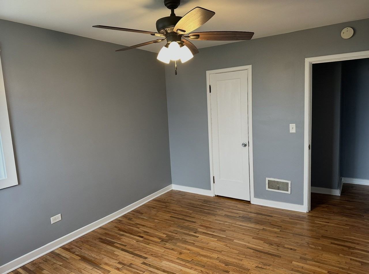 11050 S Lasalle Rd - Photo 5 of 15