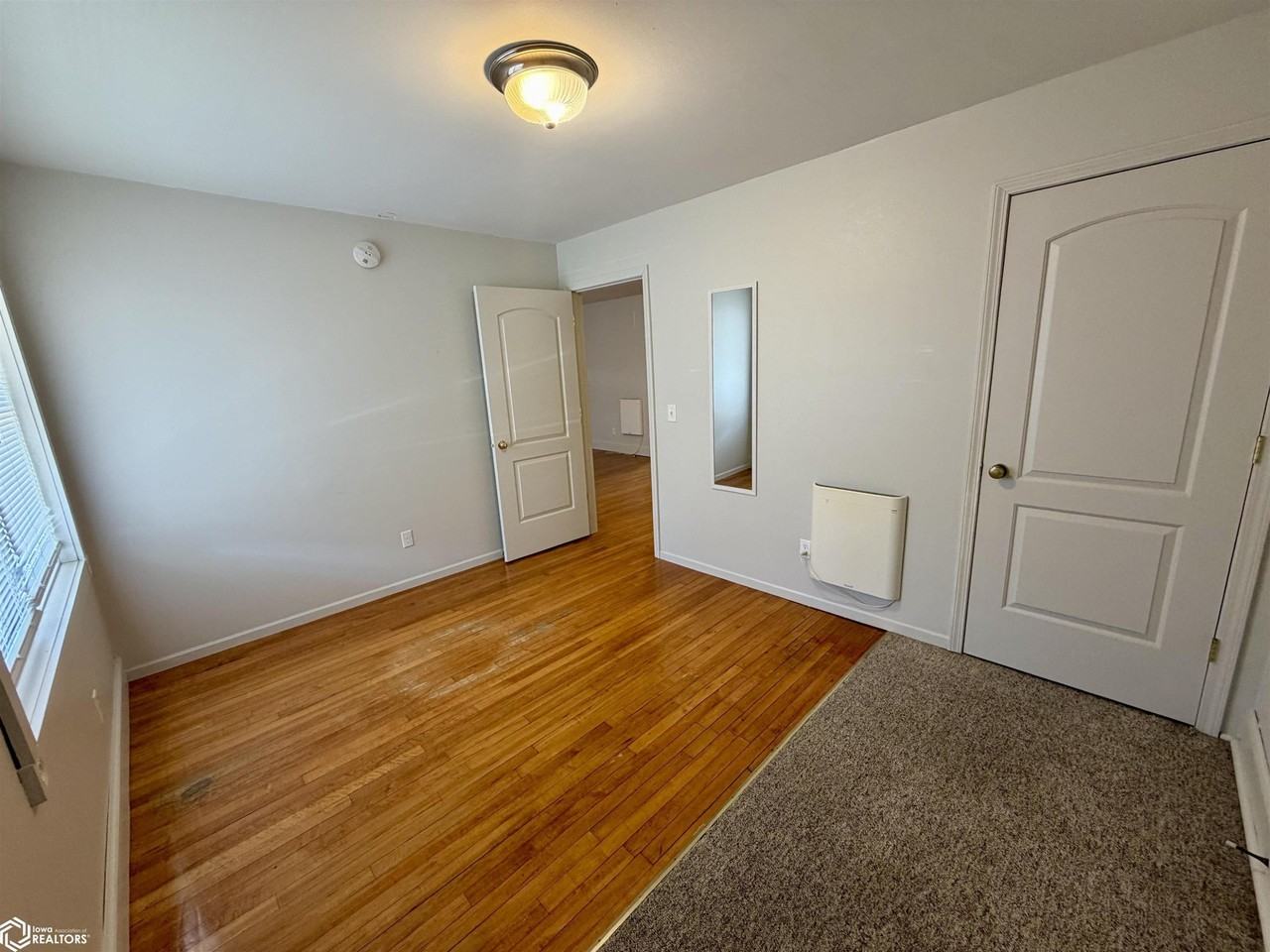 931 West St - Photo 4 of 11
