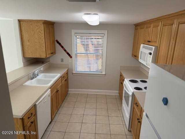 4249 Saint Johns Ave - Photo 6 of 17