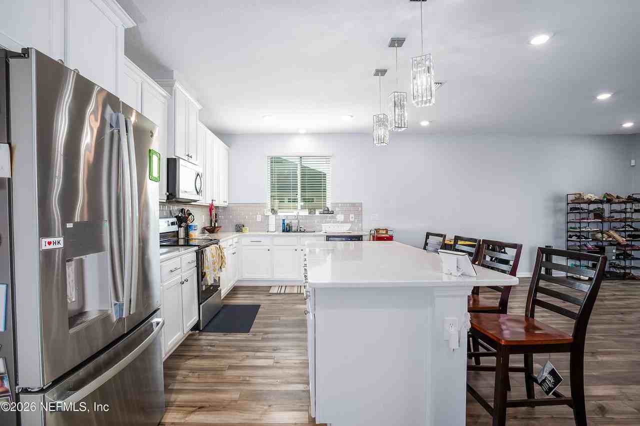 8263 Victory Crossing Blvd - Photo 4 of 21