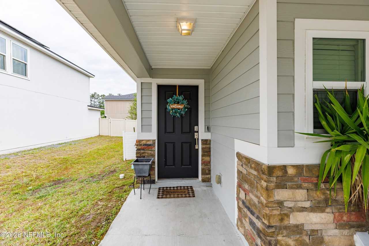 7705 Peace Ln - Photo 2 of 34