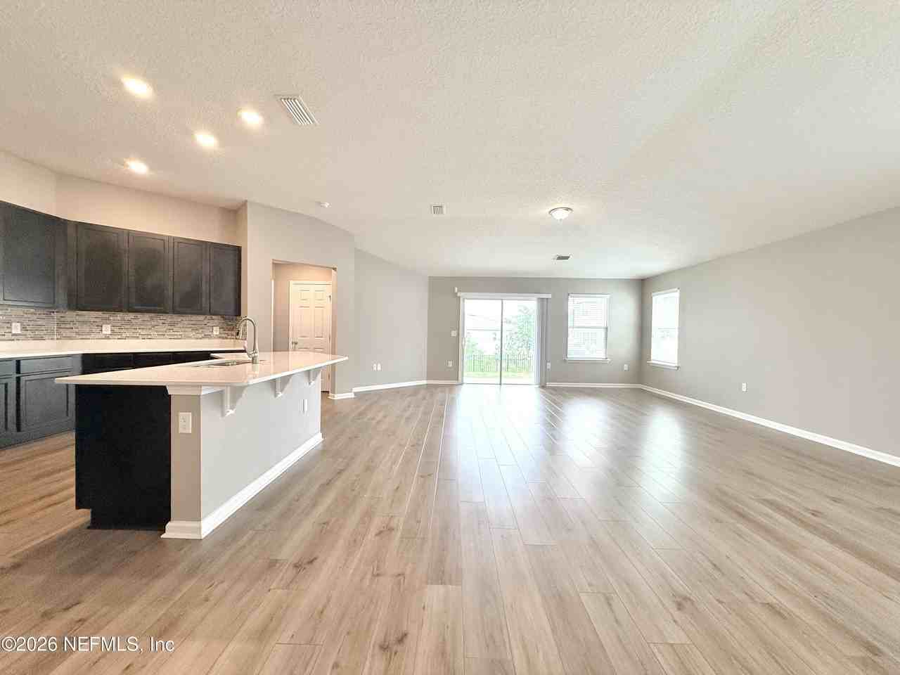 1385 Panther Lake Pkwy - Photo 4 of 30