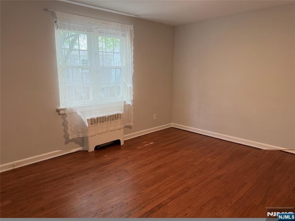 80 Huguenot Ave Apt 9b - Photo 4 of 7