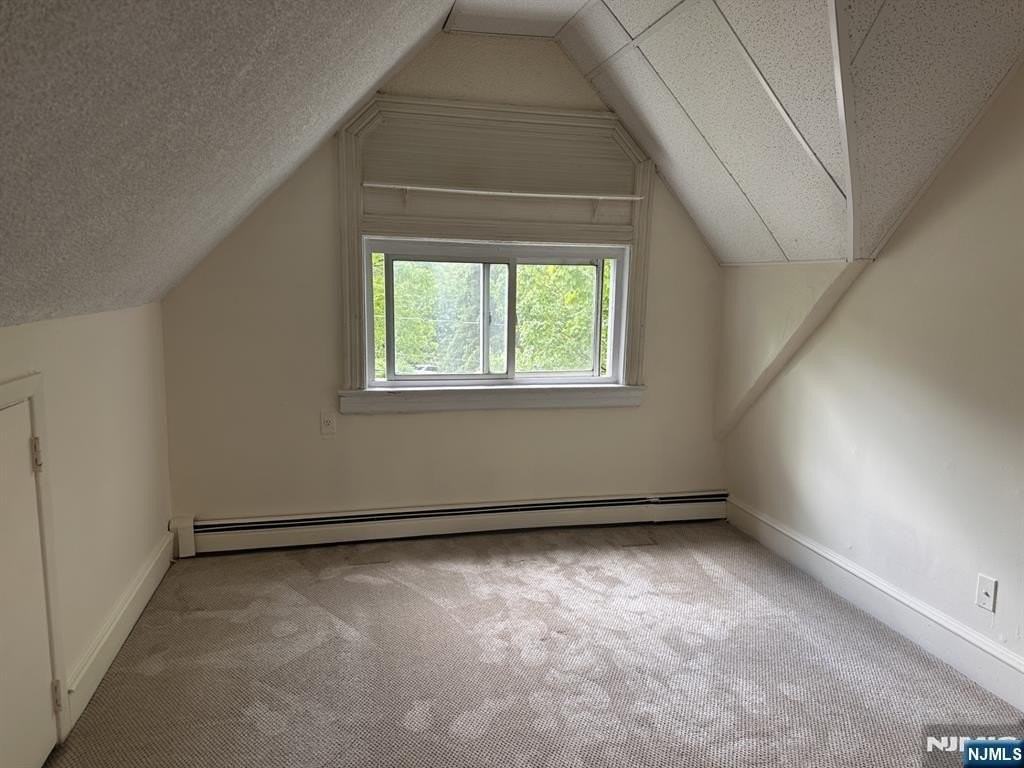 211 Woodside Ave Apt 3rd - Photo 6 of 9