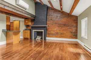featured image of 116 State St #3