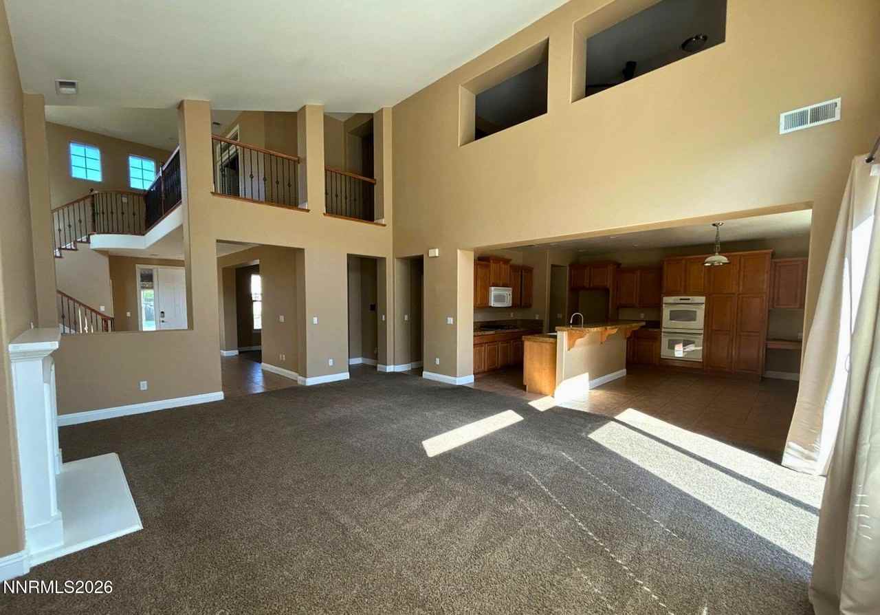 635 Ubaldo Ct - Photo 5 of 22