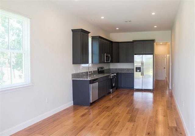 2423 Louisa St - Photo 2 of 7