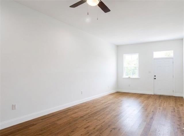 2423 Louisa St - Photo 4 of 7