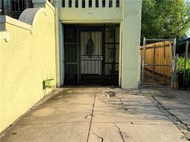 4318 1/2 N Robertson St - Photo 1 of 1