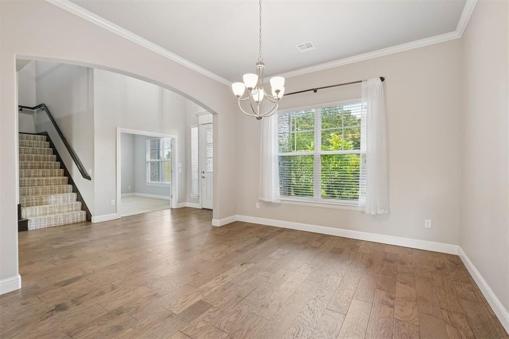 5709 Asheville Way - Photo 5 of 47
