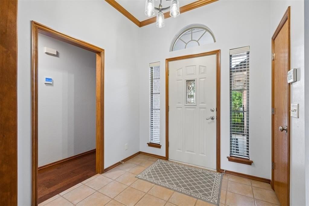 2725 Nw 166th St - Photo 3 of 41