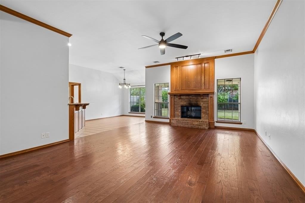 2725 Nw 166th St - Photo 4 of 41