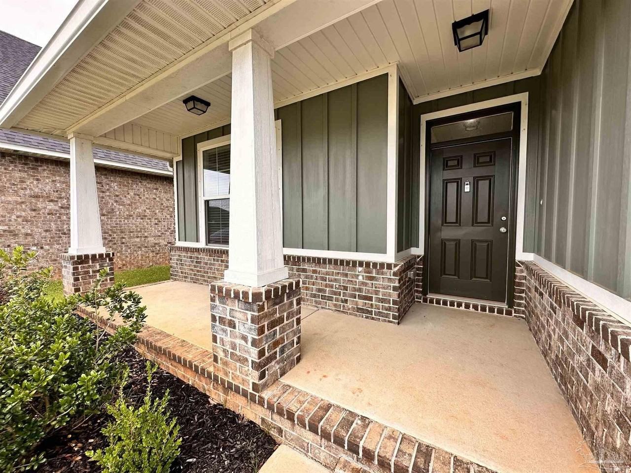 2346 Habersham Ln - Photo 3 of 26
