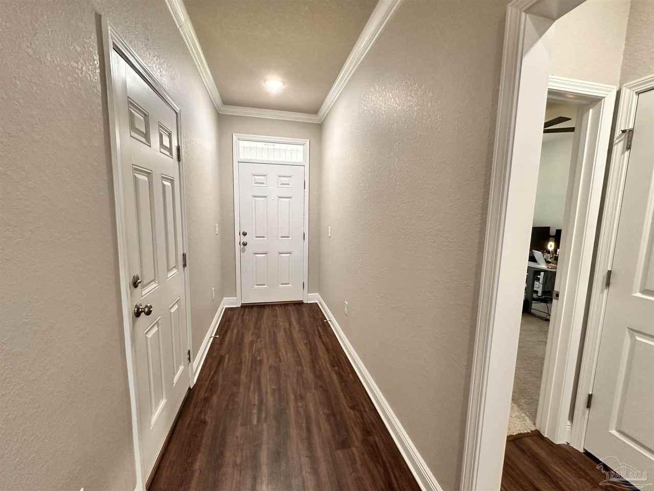 2346 Habersham Ln - Photo 4 of 26