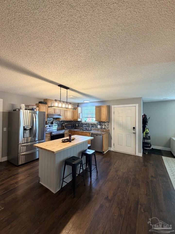 5877 Tryton Cir - Photo 6 of 20