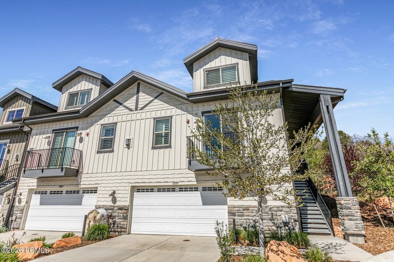 3359 Quarry Springs Dr - Photo 3 of 32