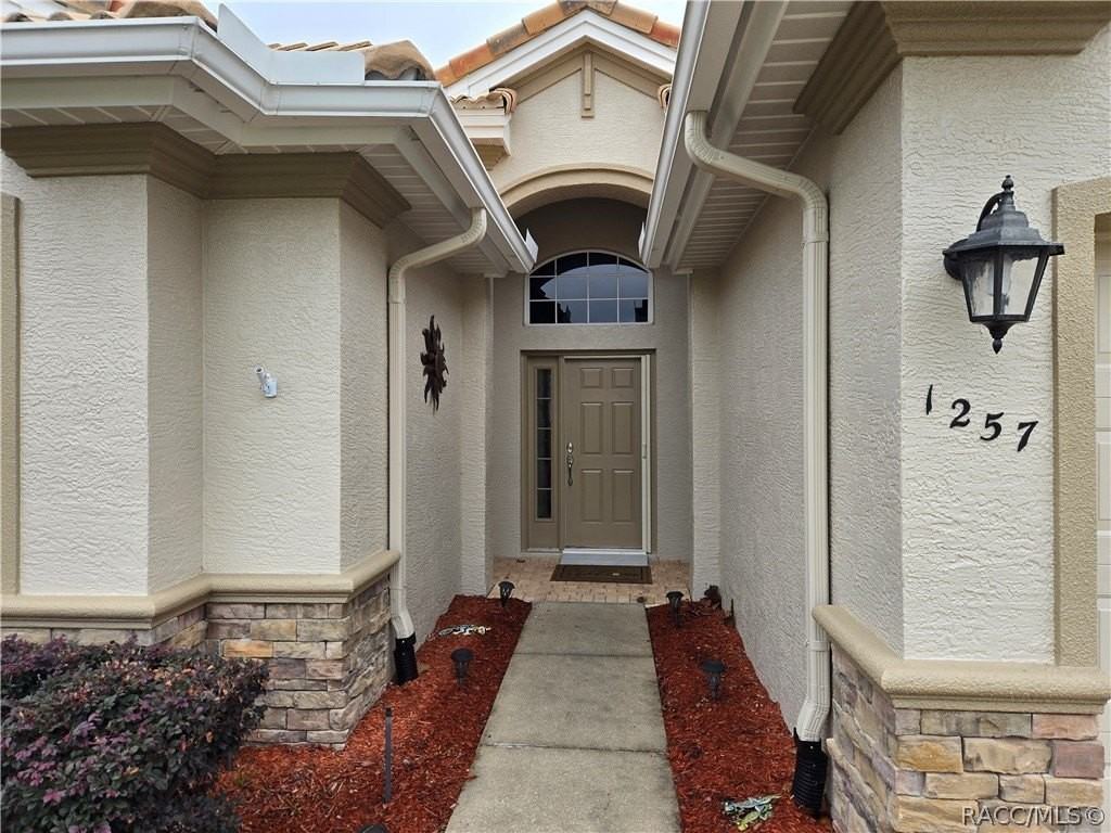 1257 W Skyview Crossing Dr - Photo 2 of 28