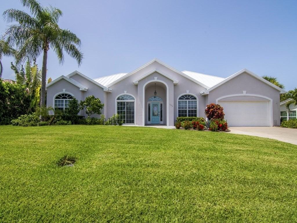 705 Bahia Mar Rd - Photo 2 of 36