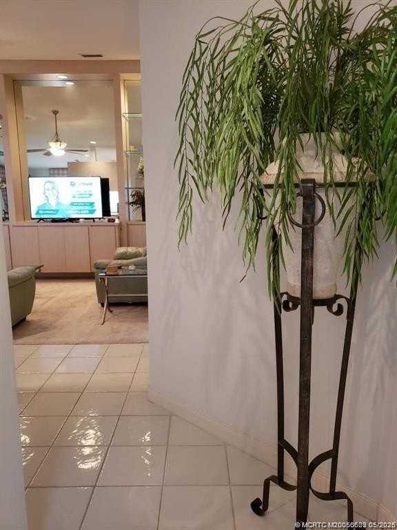 1652 Sw Waterfall Blvd - Photo 5 of 18
