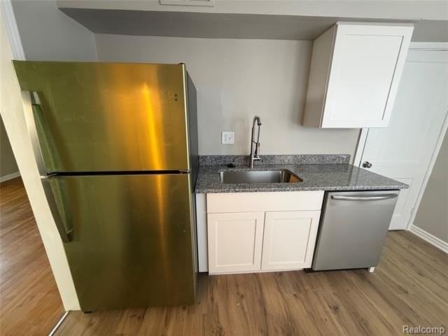 22301 Lange St - Photo 6 of 15