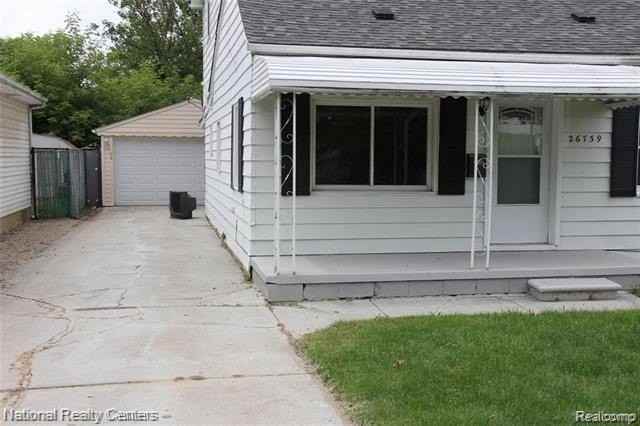 26739 Syracuse Ave - Photo 2 of 23