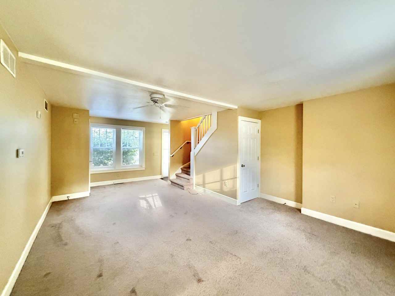 206 Carpenter St #3 - Photo 3 of 13