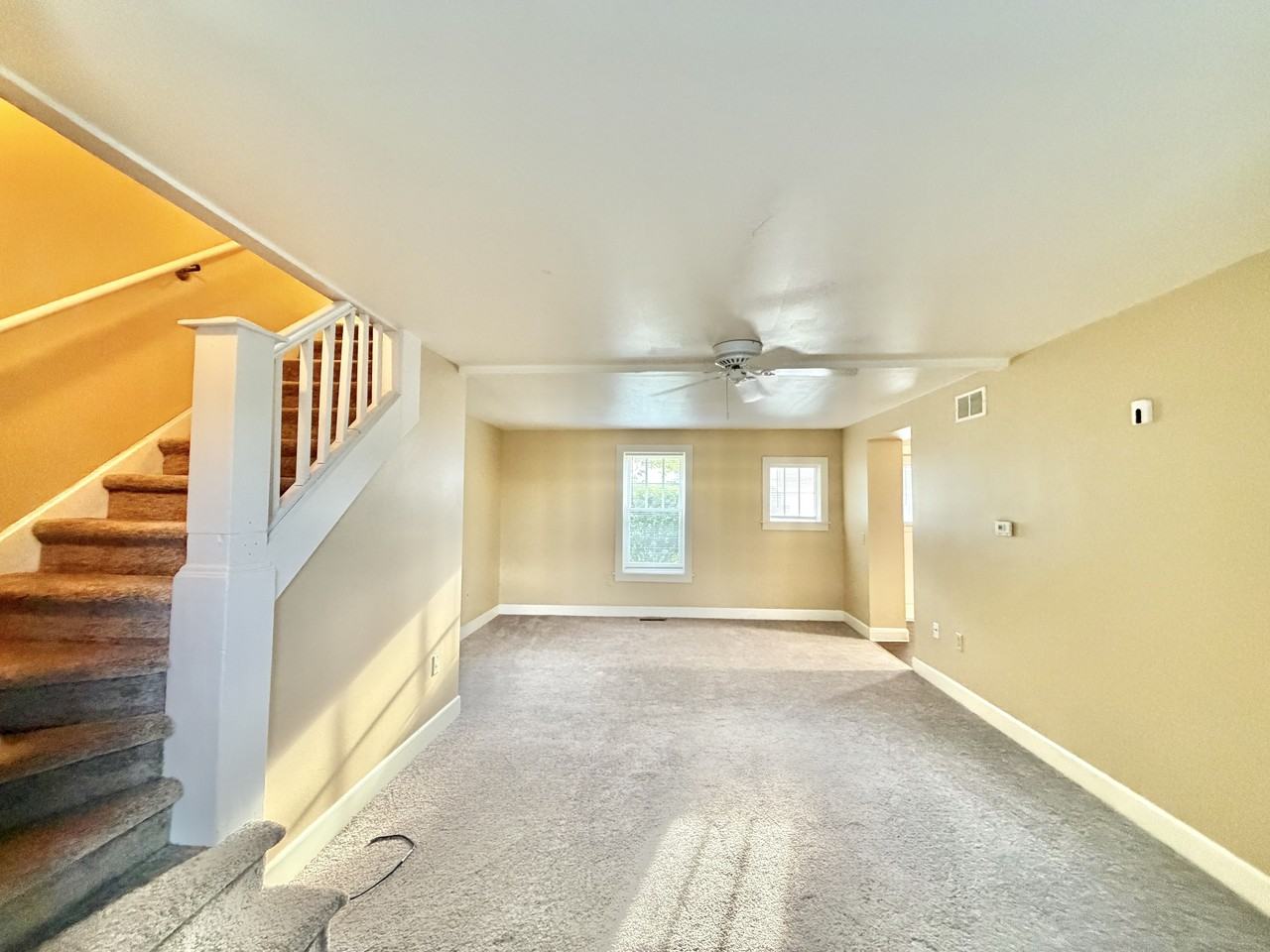 206 Carpenter St #3 - Photo 6 of 13