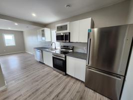 featured image of 210 Canterbury St #4