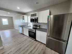 210 Canterbury St #4 - Photo 1 of 1