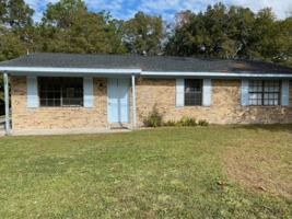 featured image of 152 Becky St #1