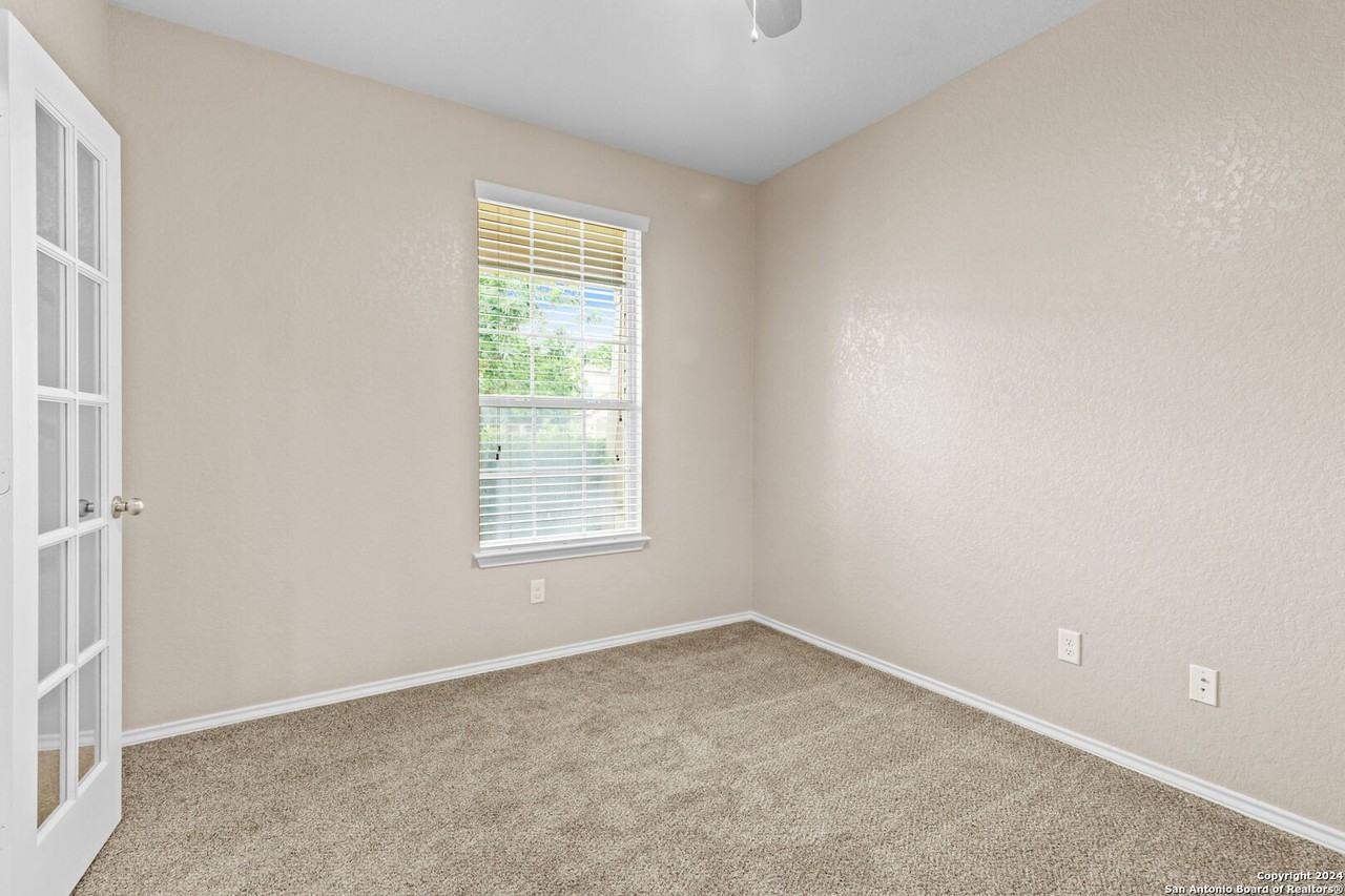 12919 Limestone Way - Photo 2 of 17