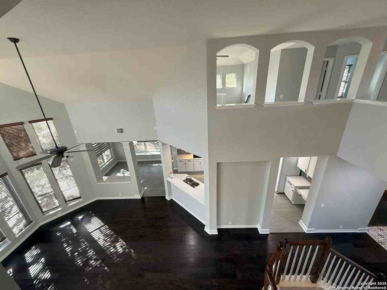 1004 Steubing Oaks - Photo 5 of 31