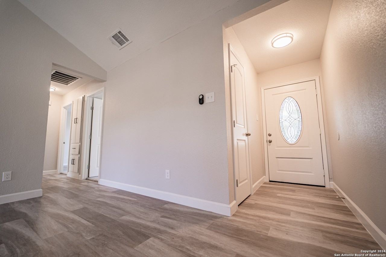 5866 Cliff Path - Photo 2 of 25