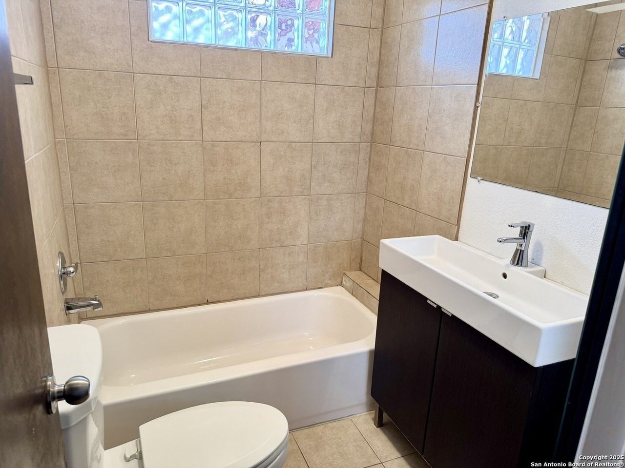 401 Dora St #2 - Photo 6 of 10