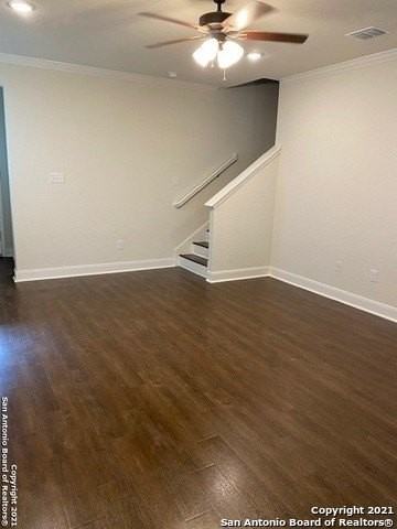 10329 Lynwood Vlg #101 - Photo 5 of 12