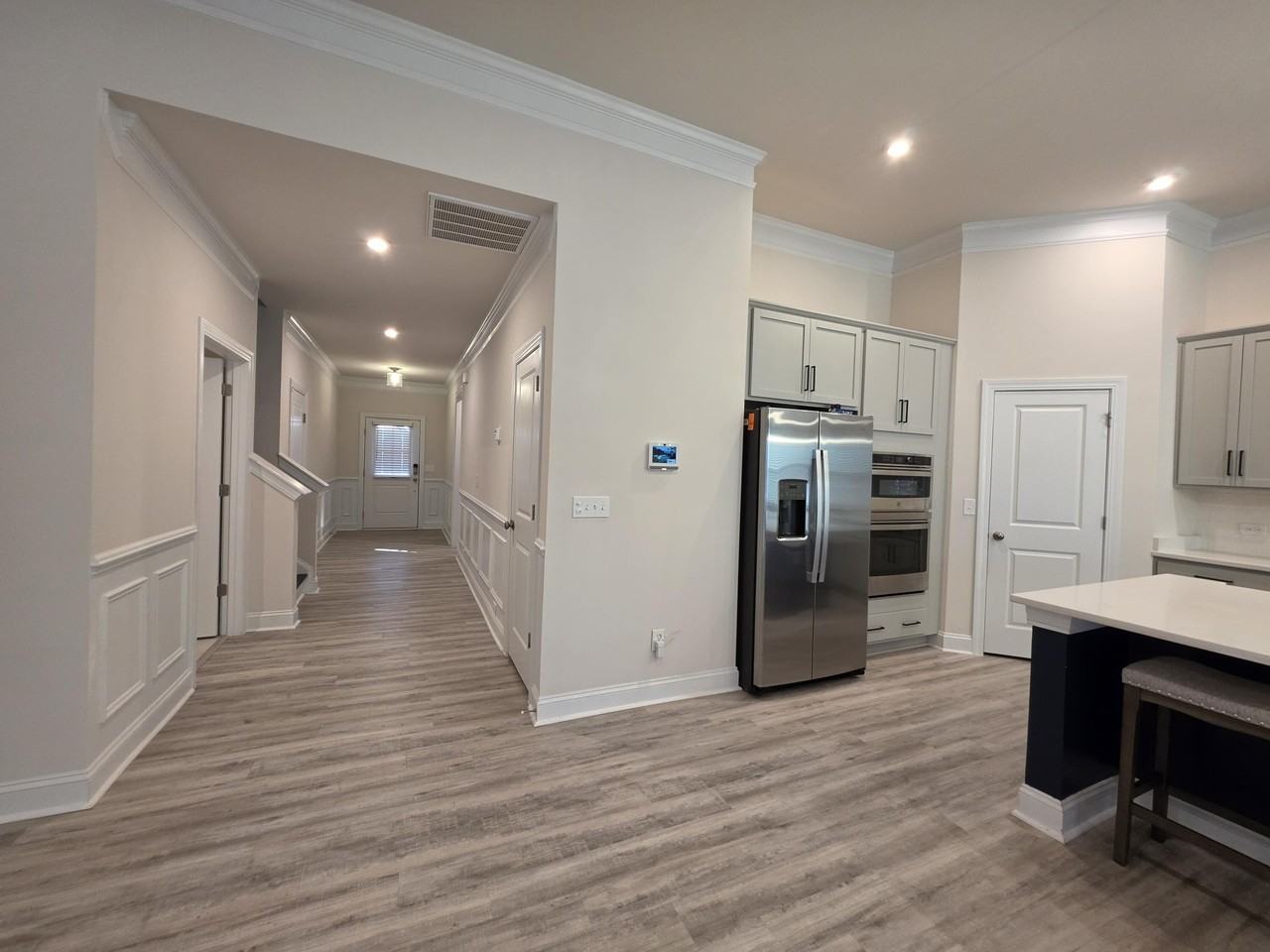 3360 Rustic Dr - Photo 4 of 50