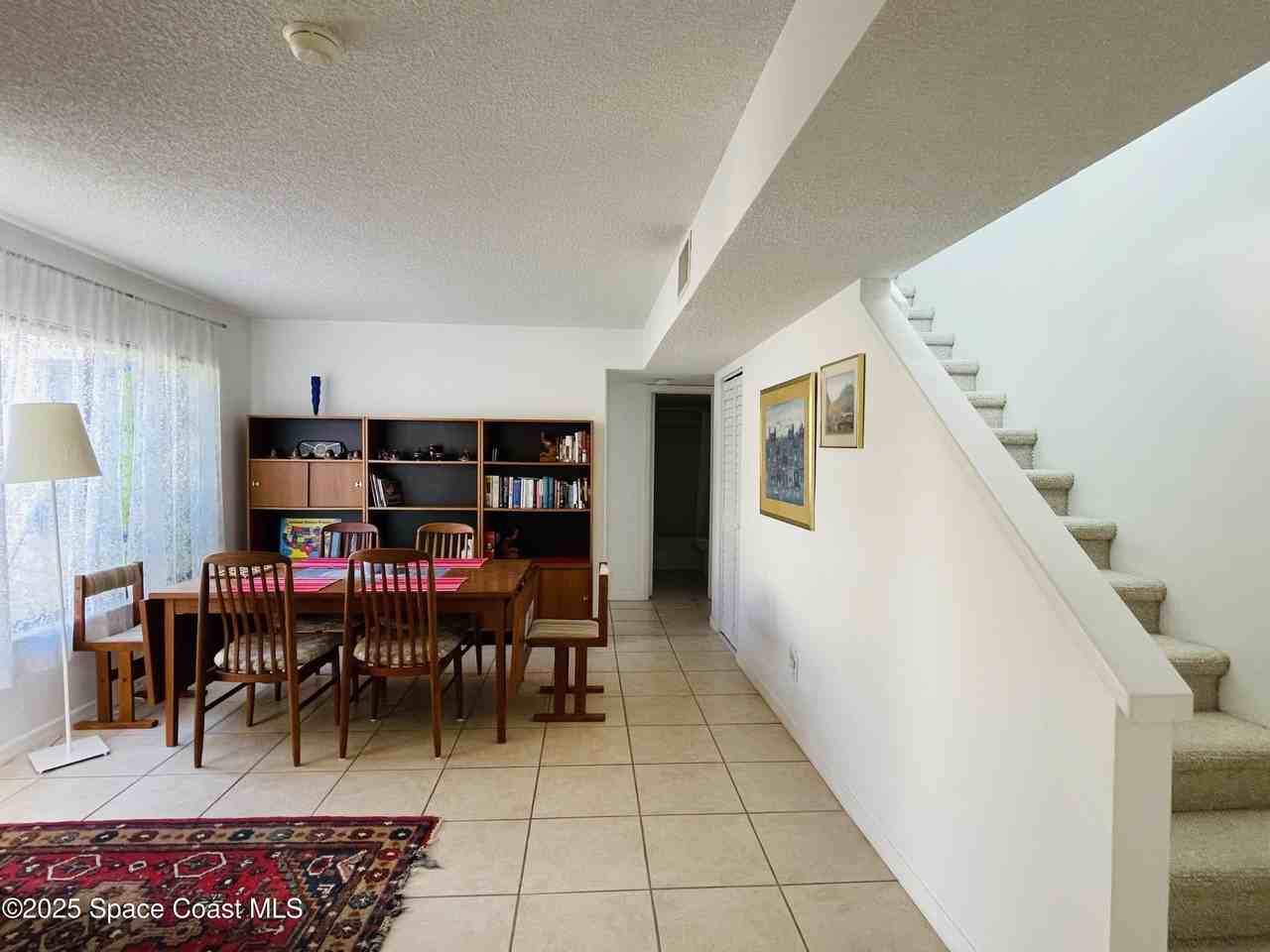 1431 Sheafe Ave Ne #104 - Photo 4 of 12
