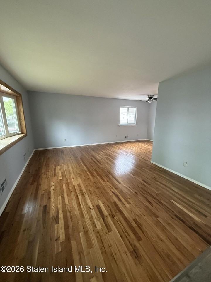 37 E Stroud Ave #1 - Photo 3 of 18
