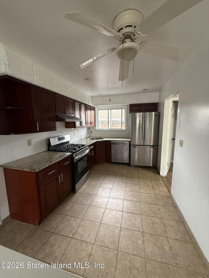 37 E Stroud Ave #2 - Photo 3 of 7