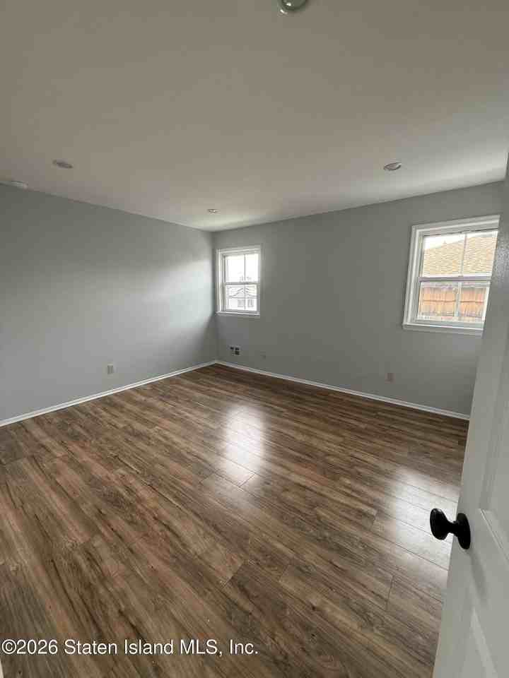 37 E Stroud Ave #2 - Photo 5 of 7