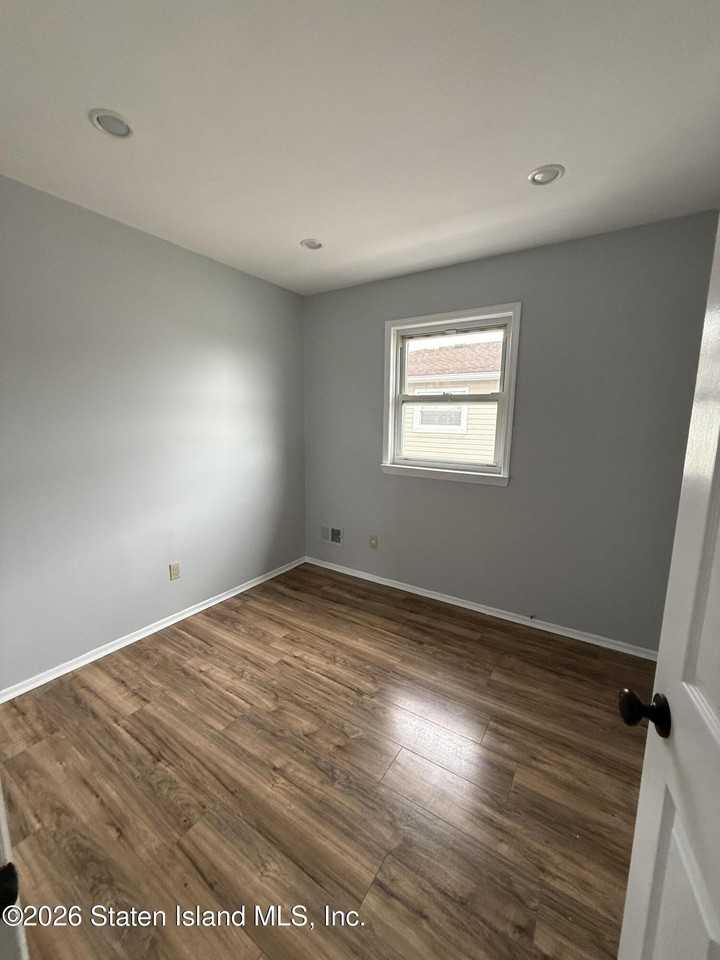 37 E Stroud Ave #2 - Photo 7 of 7