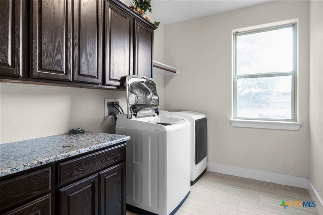 618 Wagon Wheel Dr - Photo 6 of 33