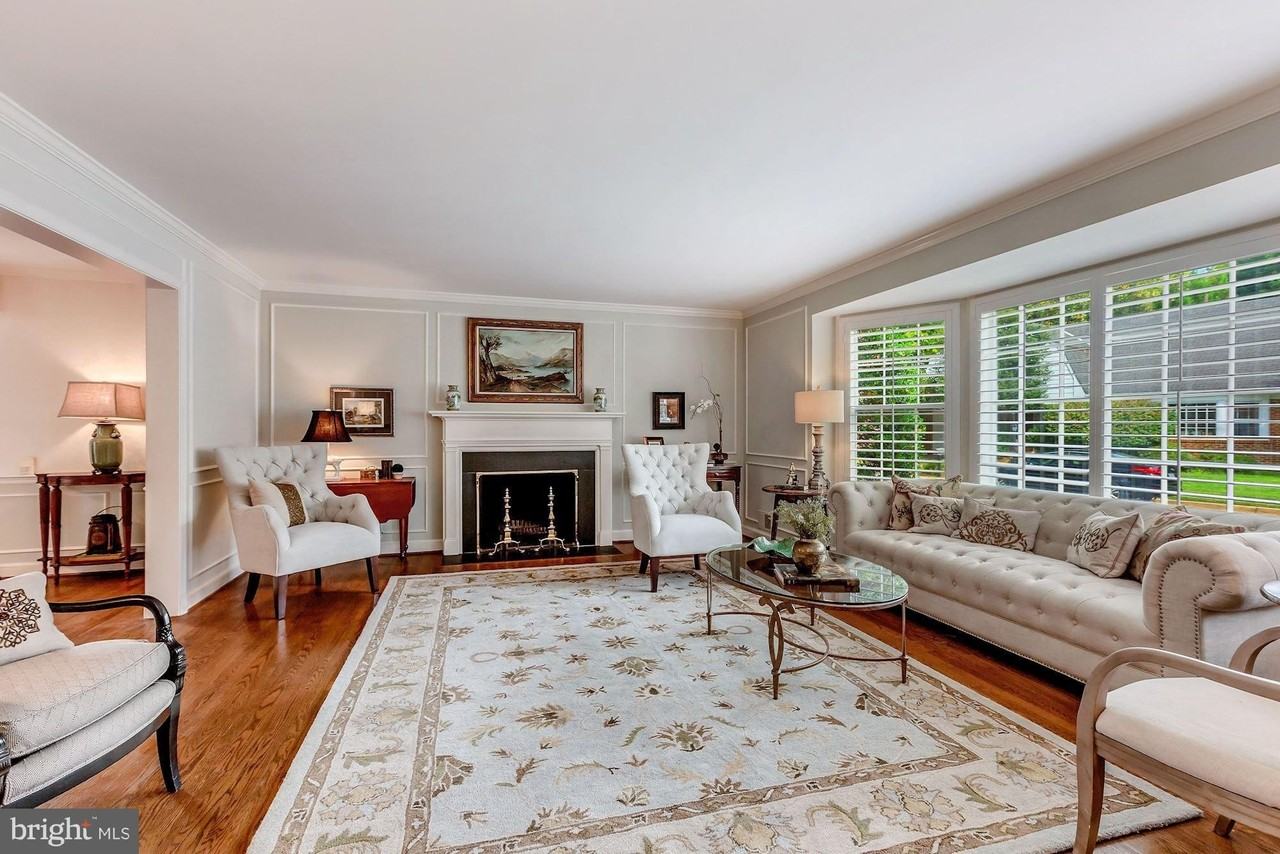5106 Yuma St Nw - Photo 3 of 26