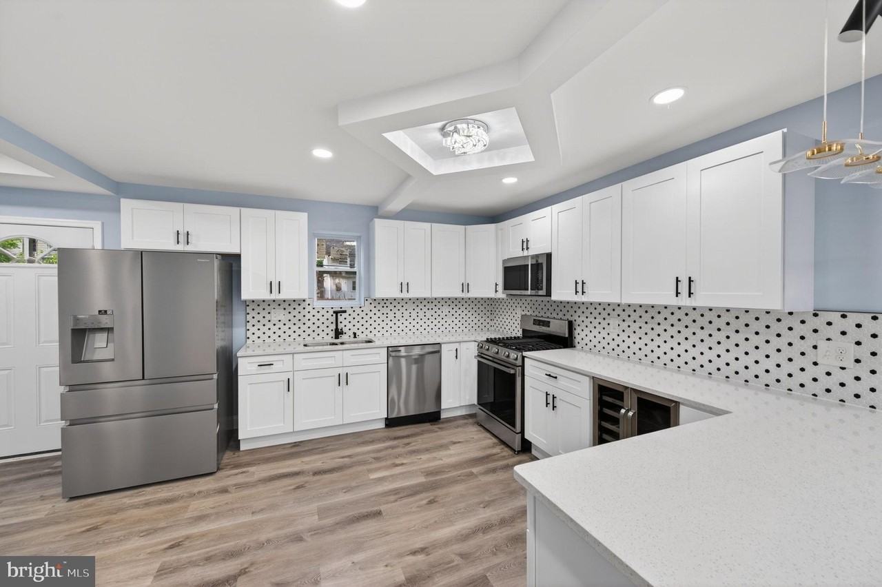 5306 Ethelbert Ave - Photo 4 of 41