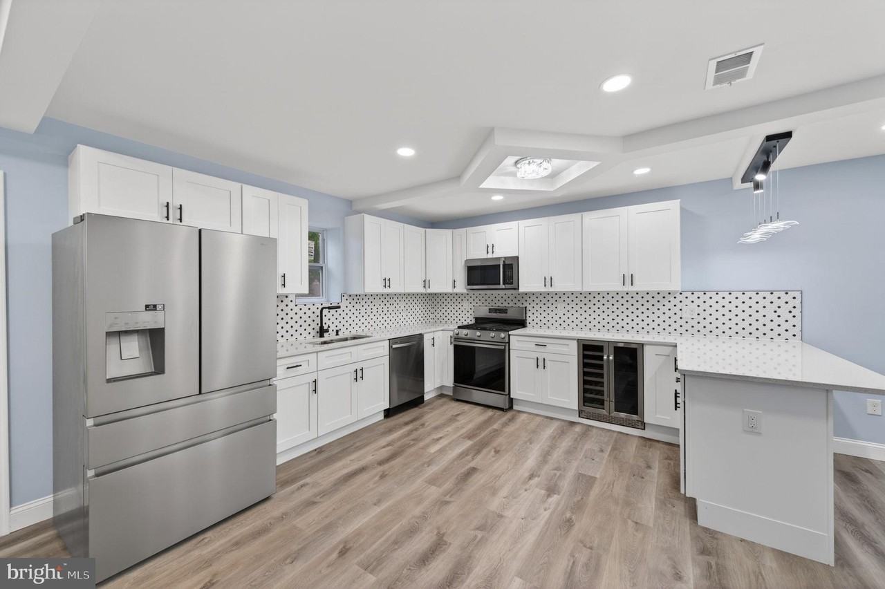 5306 Ethelbert Ave - Photo 6 of 41
