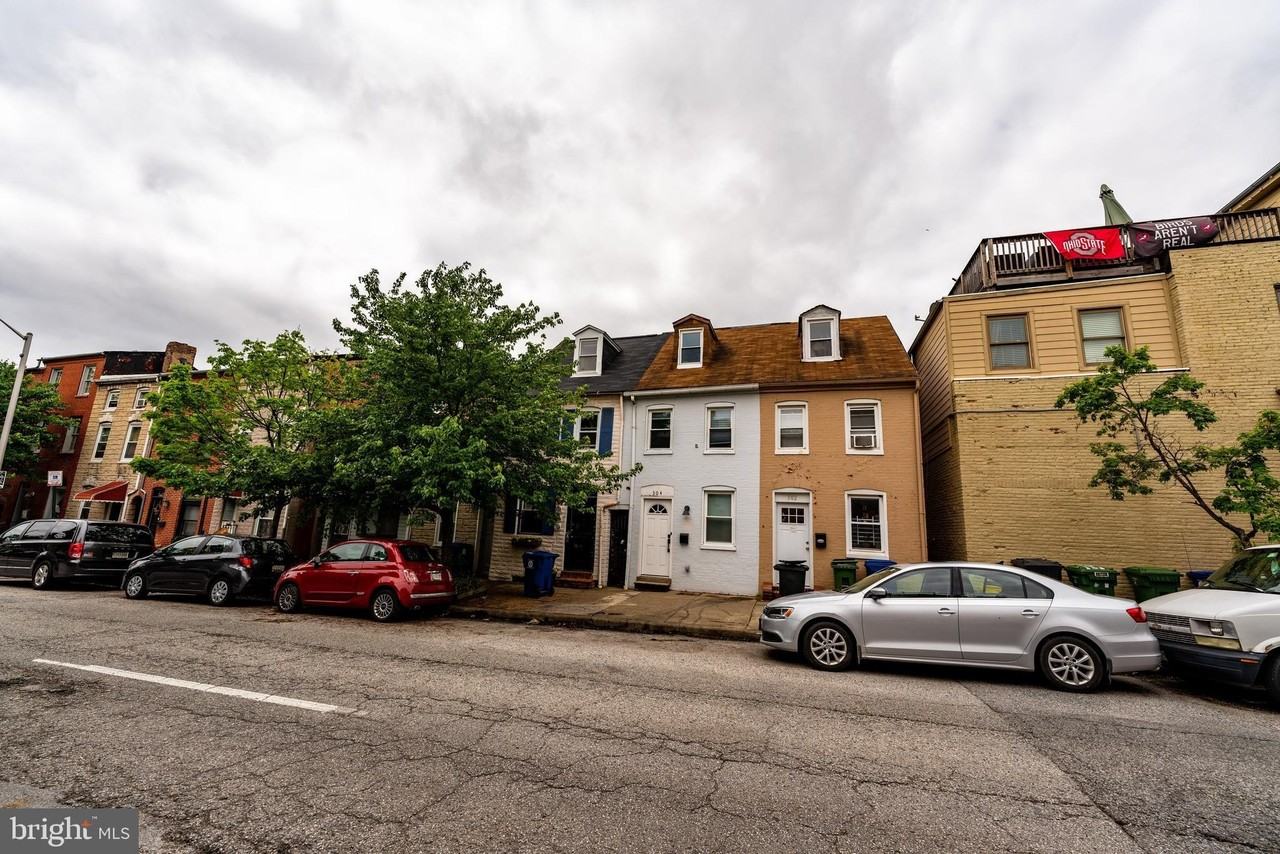304 S Wolfe St - Photo 2 of 27