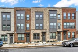 815 Lennox St - Photo 1 of 1
