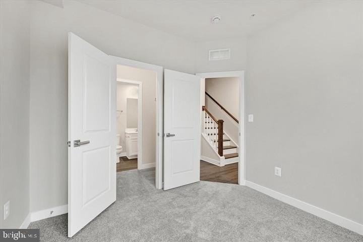 815 Lennox St - Photo 4 of 25