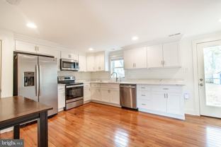101 Brooks Ln - Photo 1 of 1
