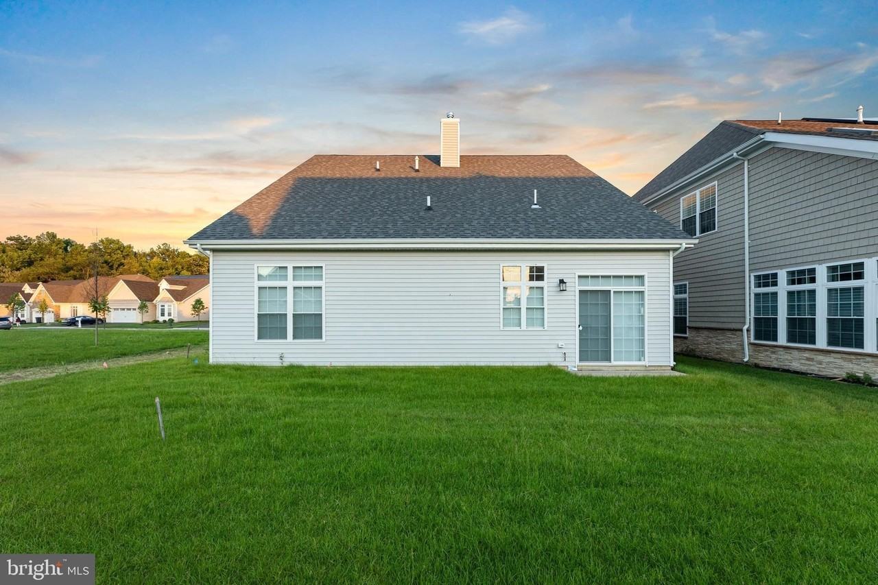 105 Samjan Cir - Photo 5 of 44